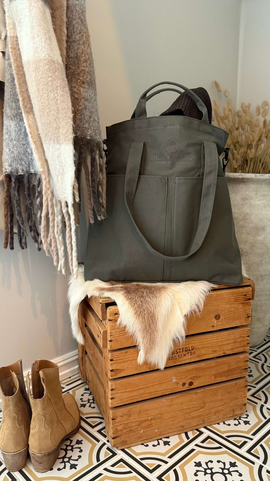 The perfect mens bag