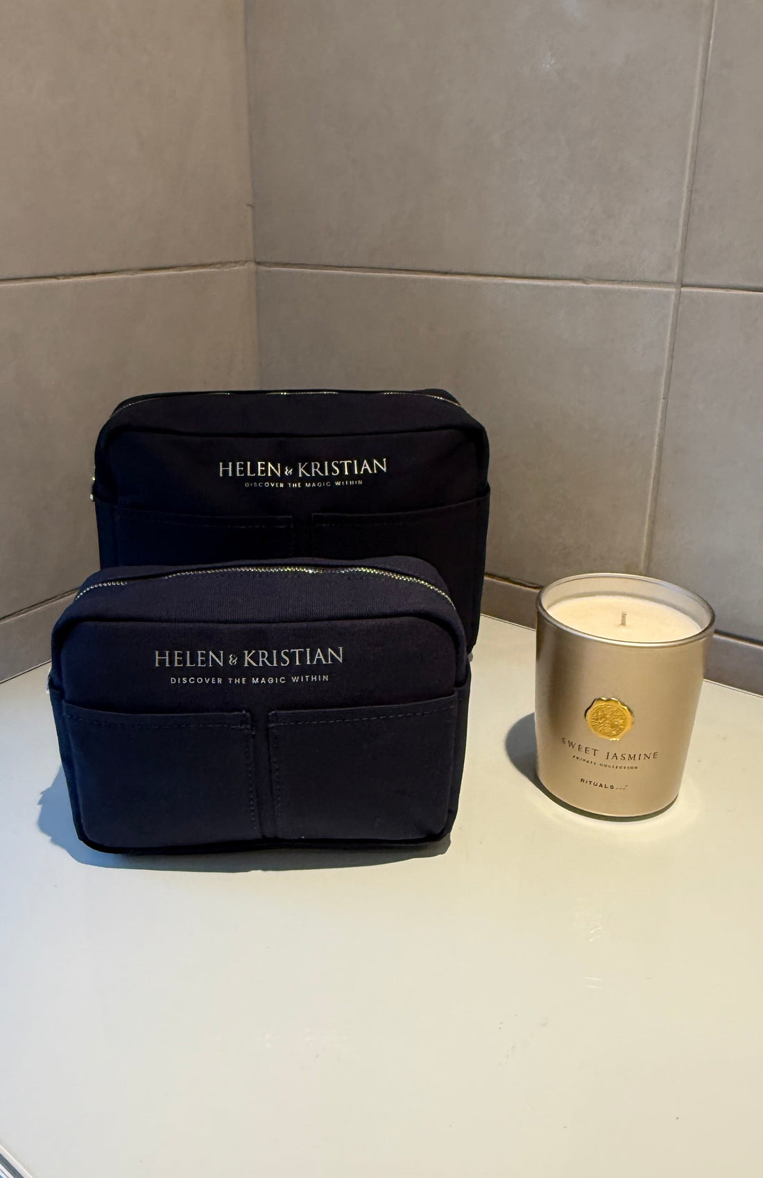 Nesty - Large Toiletry Bag - Blueberry Mist