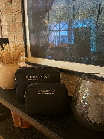 Nesty - Small Toiletry Bag - Black Raven