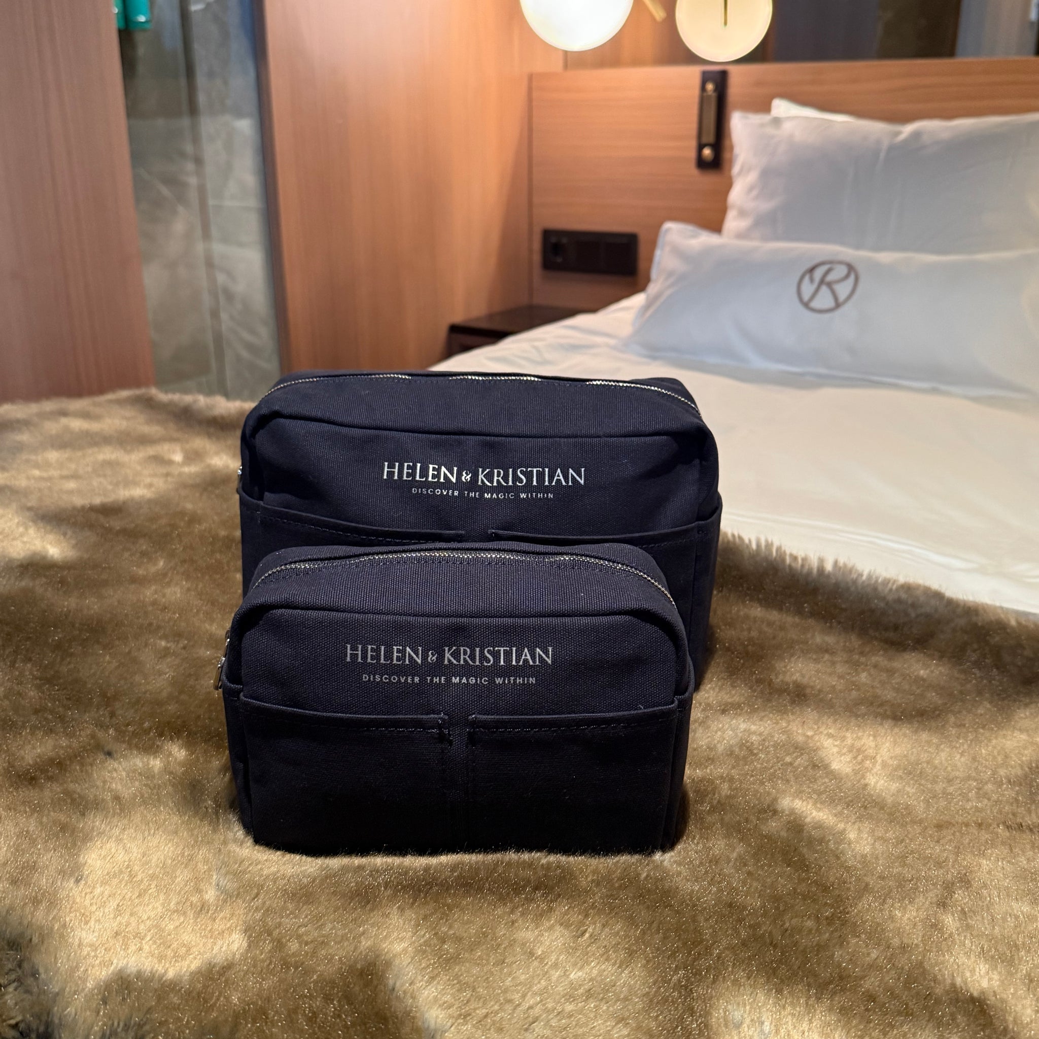 Nesty - Large Toiletry Bag - Blueberry Mist