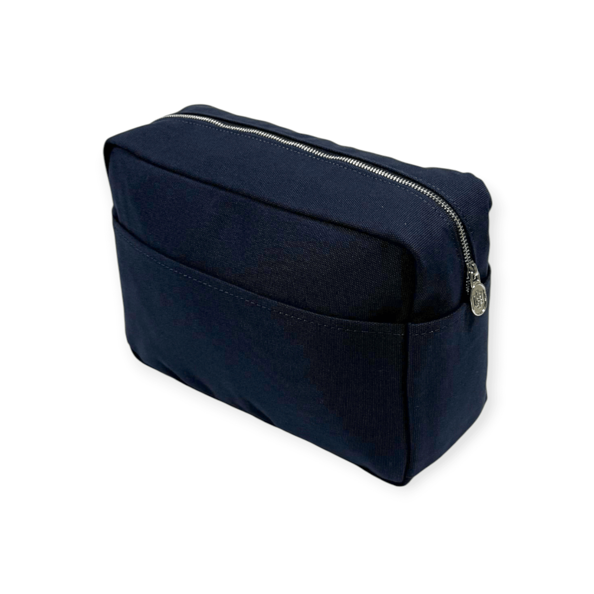 Nesty Blueberry Mist Large Toiletry Bag by Helen & Kristian, featuring sleek Scandinavian design with ample storage.