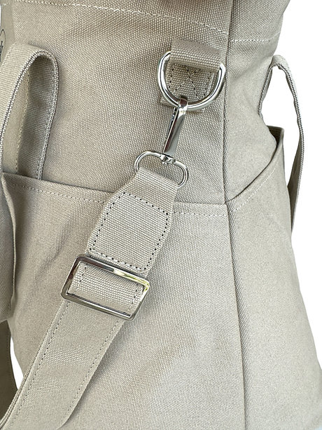 Beige Organizer Viking Haze close-up, showcasing elegant beige fabric and sturdy metal buckle detail symbolizing Norwegian mystique.